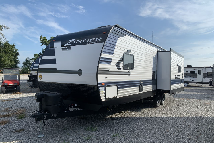 CrossRoads Travel Trailers: Zinger A CrossRoads Zinger at Courvelle's RV